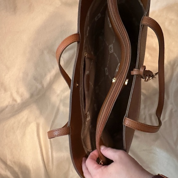 Anne Klein Tote Bag - Picture 3 of 6